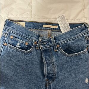 WORN ONCE wedgie jeans Levi’s